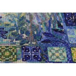 Abris Art - Dawn over the river