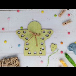 Wooden thread organizer - Green angel