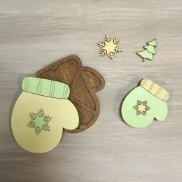 Wooden bead organizer - Yellow mitten