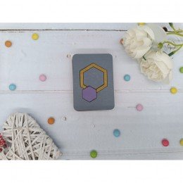 Wooden needle organizer - Purple hexagon
