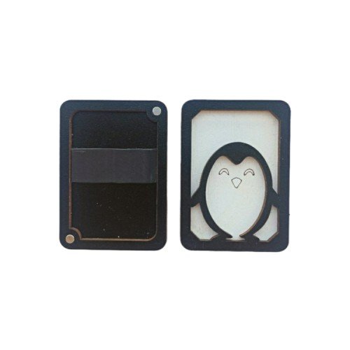 Wooden needle organizer - Penguin