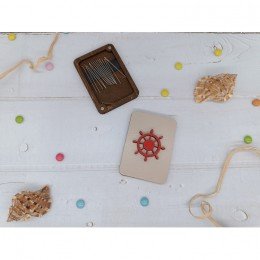 Wooden needle organizer - Steering wheel