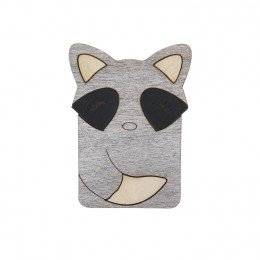 Wooden needle organizer - Raccoon