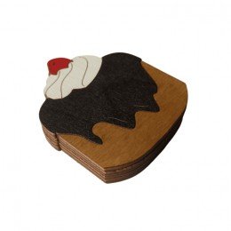 Wooden needle organizer - Cake with cherry