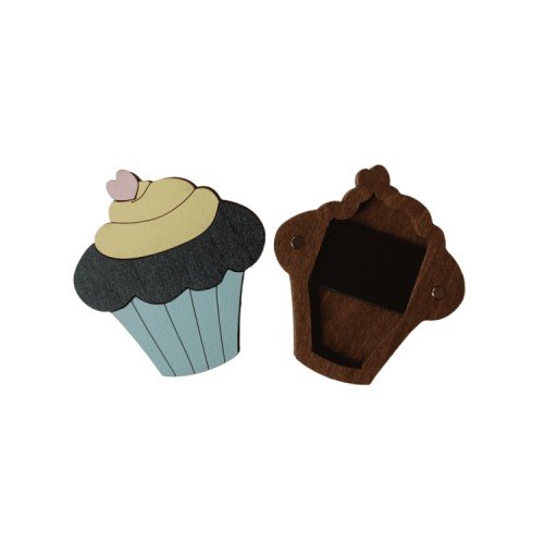 Wooden needle organizer - Chocolate cupcake