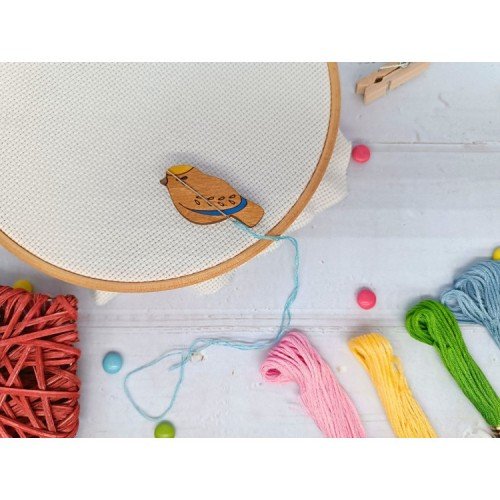 Magnetic needle minder - Bird blue