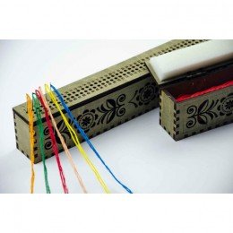 Thread and needle organizer - Carpathian spruce, 100 slots