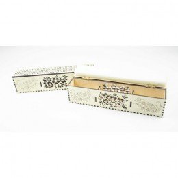 Thread and needle organizer - Ivory, 200 slots