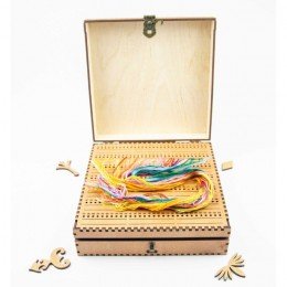 Thread and needle organizer - Walnut, 210 slots