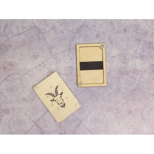 Organizador de agujas de madera - Capricornio