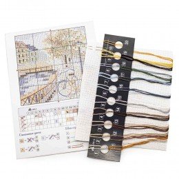 Alisa - Autumn in the city. The road by the canal