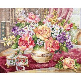 Alisa - Roses in the living room