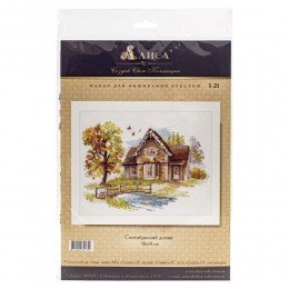 Alisa - September house