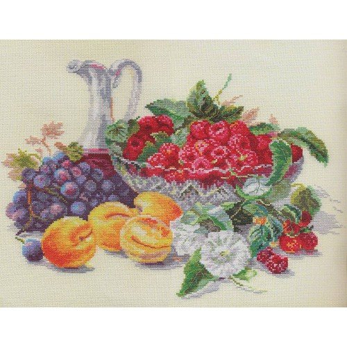 Alisa - Apricots and raspberries