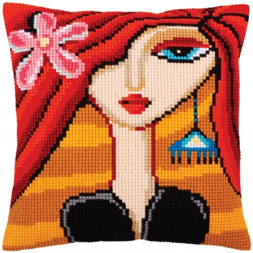 Collection D'Art - Girl with a turquoise earring