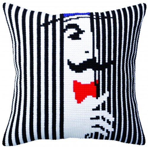 Collection D'Art - I am spying on you
