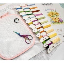 LetiStitch - Three Chicks with Daffodils and Egg