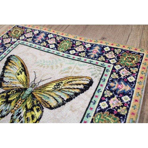 LetiStitch - Mariposa vintage