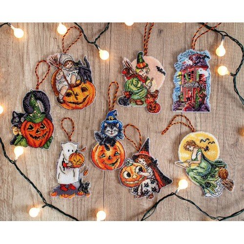 LetiStitch - Halloween toys 8pcs.