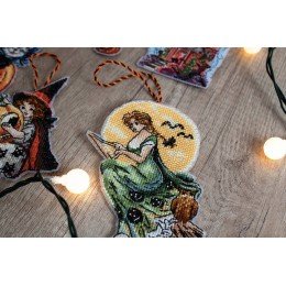 LetiStitch - Juguetes de Halloween 8pcs.