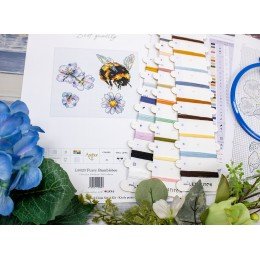 LetiStitch - Abejorro peludo