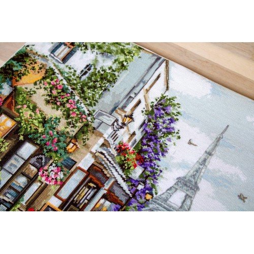 Luca-S - Paris in flowers