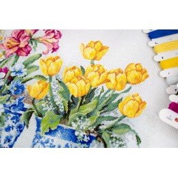 Luca-S - Jardín de primavera