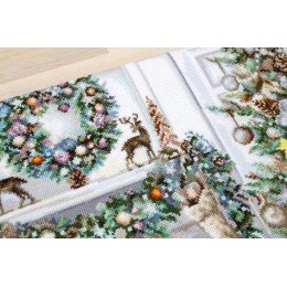 Luca-S - Christmas interior design