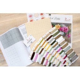 Luca-S - Vase with roses