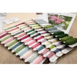 Luca-S - Peonías junto a la ventana