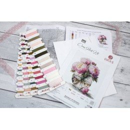 Luca-S - Bouquet of peonies