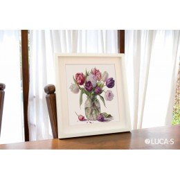 Luca-S - Bouquet of tulips