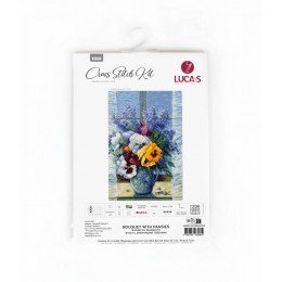 Luca-S - Bouquet with pansies