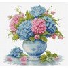 Luca-S - Vase with hydrangea