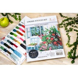 Luca-S - Terrace with flowers