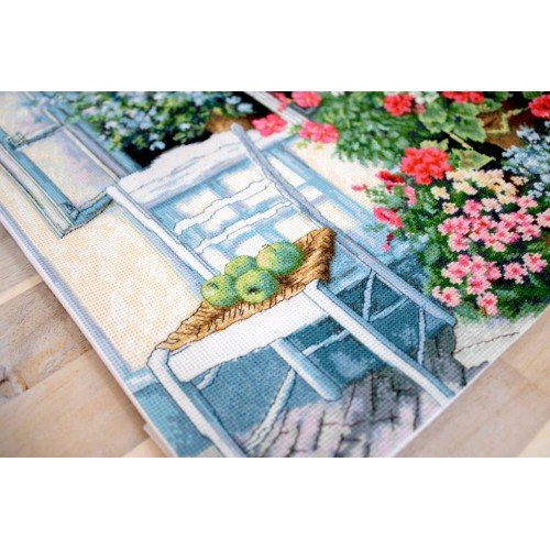 Luca-S - Terraza con flores