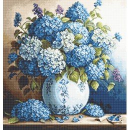 Luca-S - Vase with hydrangeas