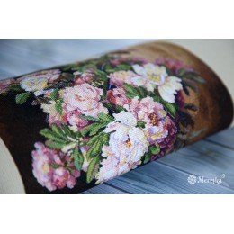 Merejka - Lush Peonies