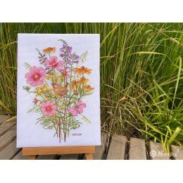 Merejka - September Flowers and Wren