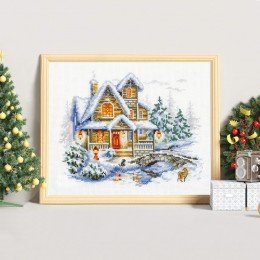 Magic Needle - Winter Cottage