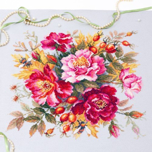Magic Needle - Magia floral. Dogrose