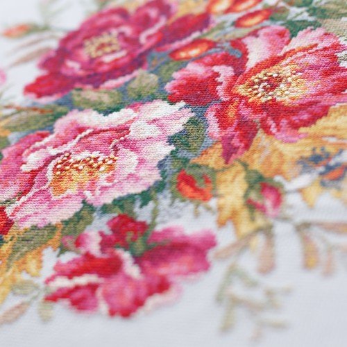 Magic Needle - Magia floral. Dogrose
