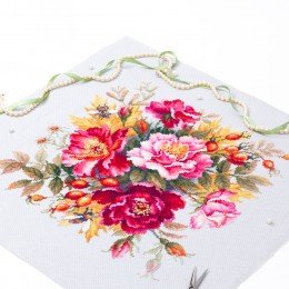 Magic Needle - Flower Magic. Dogrose