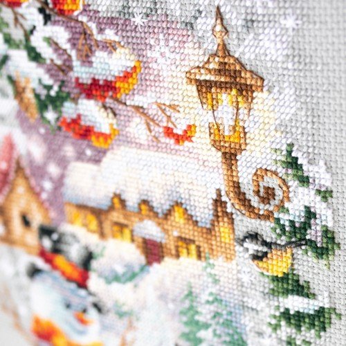Magic Needle - Winter Hoiyday