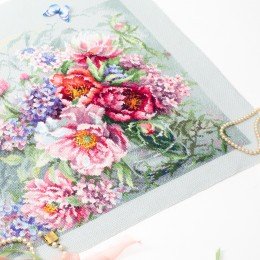 Magic Needle - Peonies and Hydrangeas