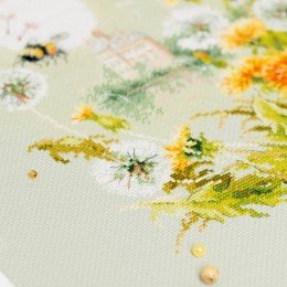 Magic Needle - Meadow Stories. Bumblebee