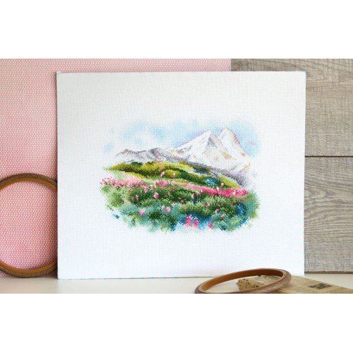 MP Studia - Summer on elbrus