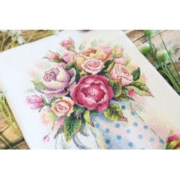 MP Studia - Bouquet of lovely roses