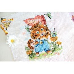 MP Studia - Striped hunter