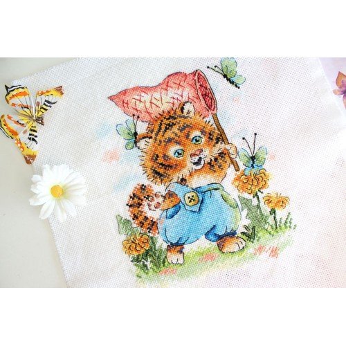 MP Studia - Striped hunter